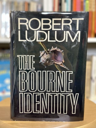Item #371 the bourne identity. robert ludlum